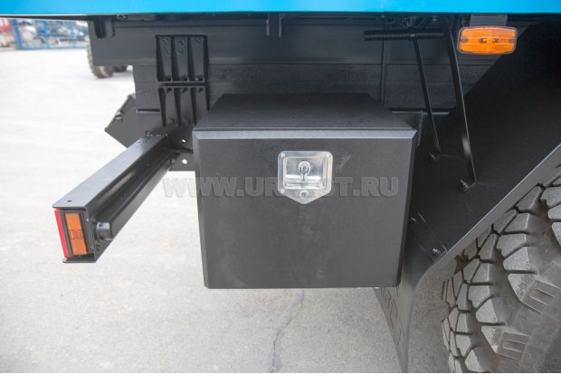 Автобус вахтовый 22 комфорт УСТ 5453 Урал 5557-4551-82 сп.м.