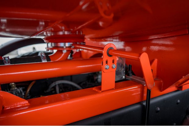 Рычаг управления донным клапаном