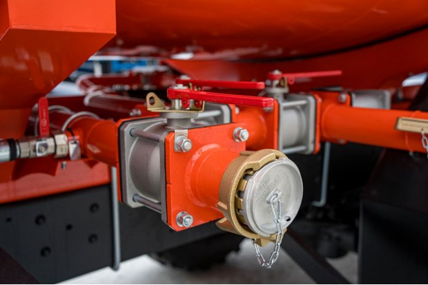 Трубопровод с БРС