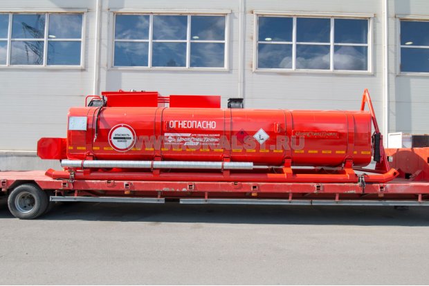 Контейнер-цистерна КЦ-20У на санях