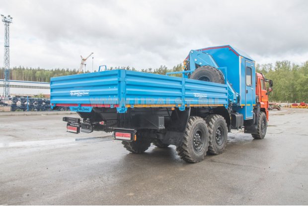 Автобус грузопассажирский ГПА с КМУ ИМ-150 УСТ 5453 Камаз 43118-50