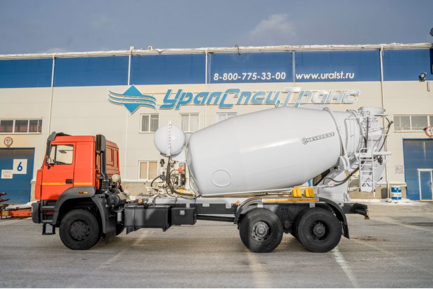 Автобетоносмеситель АБС 9АП Урал С35510-U401630