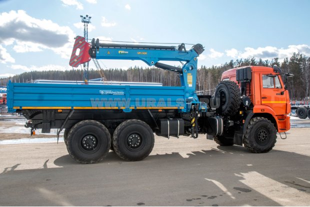 Бортовой автомобиль с КМУ ИМ-240А УСТ 54531J  Камаз 43118-3049-50