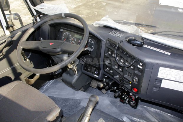 Автобус вахтовый 22+2 комфорт УСТ 54535 Камаз 43118-50 сп. место