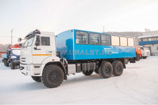Автобус вахтовый 28 базовая УСТ 54535 Камаз 43118