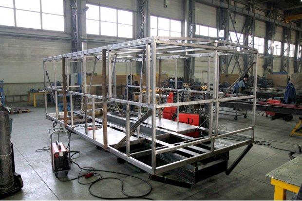 Автобус вахтовый 22+2 комфорт (нерж) УСТ 5453 Камаз 5350-66(D5)