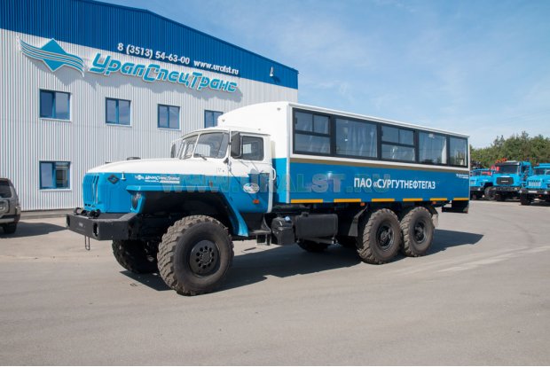 Автобус вахтовый Урал-3255-0022-61Е5 ГПА