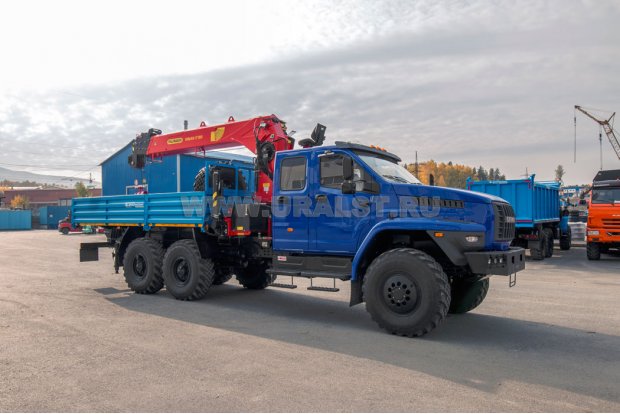 Бортовой автомобиль с КМУ ИТ 180 (тросовый) УСТ 5453 Урал 4320-6988-74Е5И06 NEXT, сдвоенная кабина