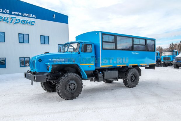 Автобус вахтовый Урал 32552-0013-61Е5
