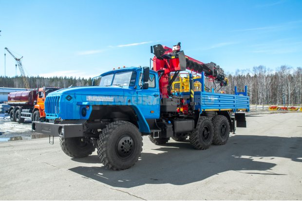 Бортовой автомобиль с КМУ ИТ-200 (тросовый, люлька, бур) УСТ 5453 Урал 5557-60Е5