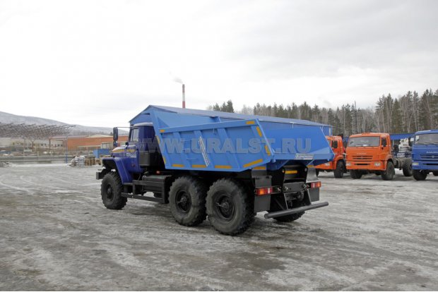 Самосвал Урал 58312А (55571)