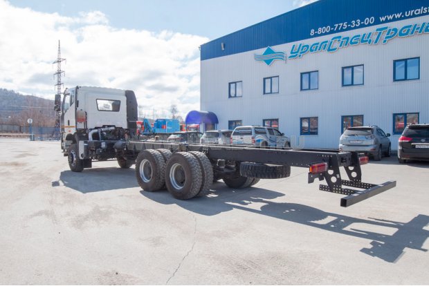 Шасси FAW СА3250 6х6, 420л.с., база 5200