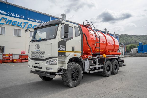  Автоцистерна вакуумная коммунальная МВ-16 КО УСТ 5453 FAW 3250 6Х6, КБ 3675