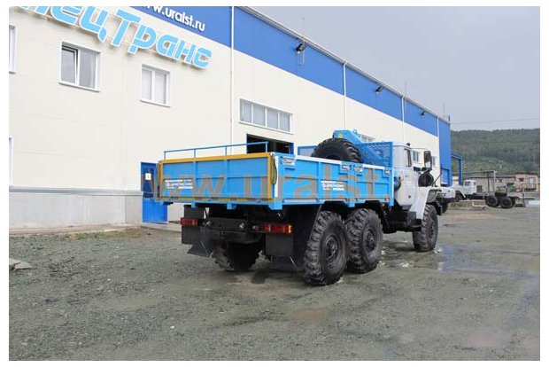 Бортовой Урал с ИМ-55