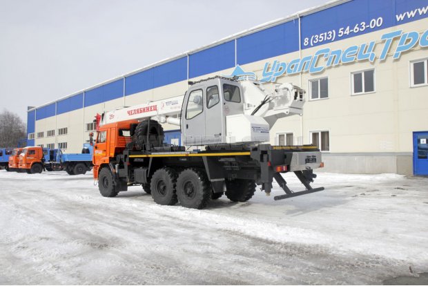 Автокран КС 55732 "Челябинец" КАМАЗ 43118 спальное место