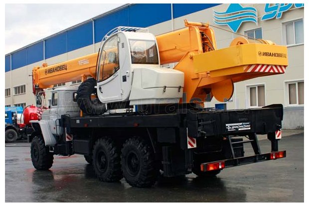 Автокран КС-45717-1Р ОВОИД "Ивановец" Урал 4320