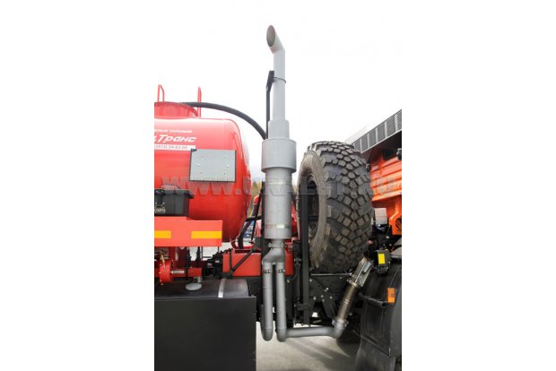 Автоцистерна вакуумная для нефтепродуктов АКН-6,5 ВК-3М УСТ 5453 Камаз 5350-66(D5), доработка под ДОПОГ