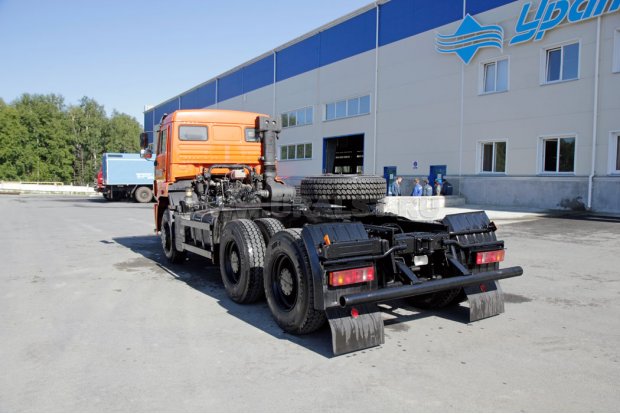 Седельный тягач Камаз 6520-К4