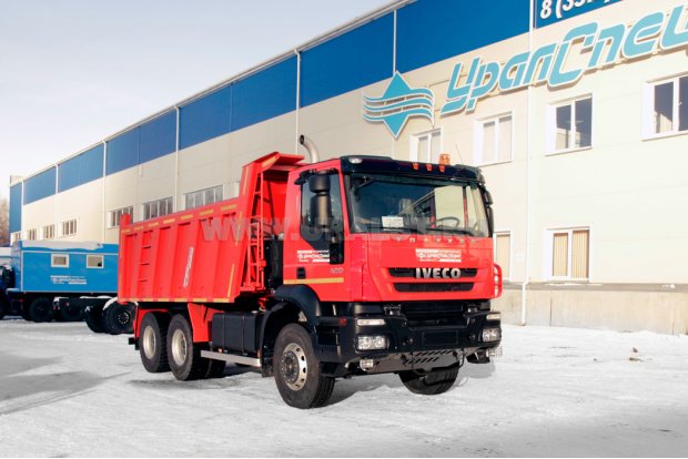 Самосвал IVECO-AMT 653901