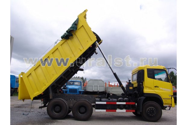 Самосвал DONGFENG