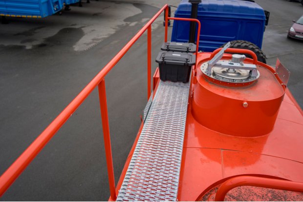 Площадка обслуживания цистерны