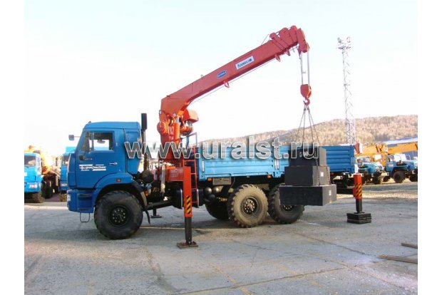 Бортовой автомобиль Камаз 43118-24 с КМУ Канглим KS1256G-II