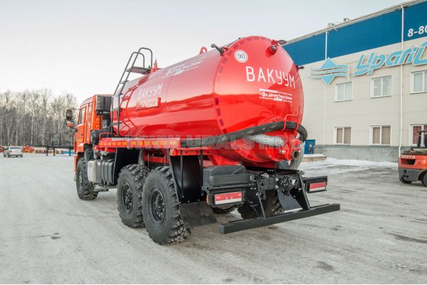 Автоцистерна вакуумная коммунальная МВ-10Т КО УСТ 5453 Камаз 43118-50, термос, карданно-ременный привод сп.м.