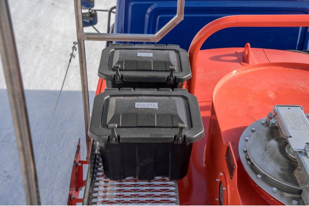 Ящики для песка и кошмы