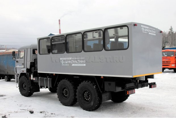 Вахтовый автобус 22 места УСТ-54535 на шасси Камаз 43118-46