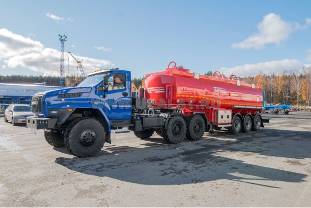 Полуприцеп цистерна ППЦ 28Б-32-3 УСТ 9465
