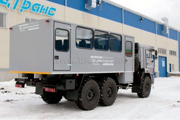 Вахтовый автобус 22 места УСТ-54535 на шасси Камаз 43118-46