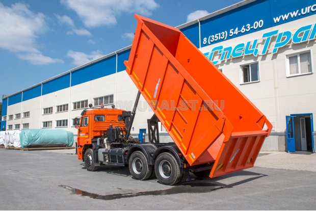 Самосвальный автомобиль Камаз 6520-6012-43
