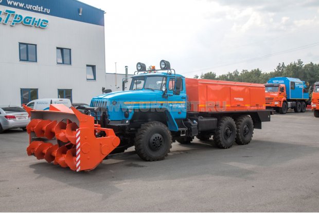 ДЭ-226, Урал 4320-1151-61 шнекоротор.снег.