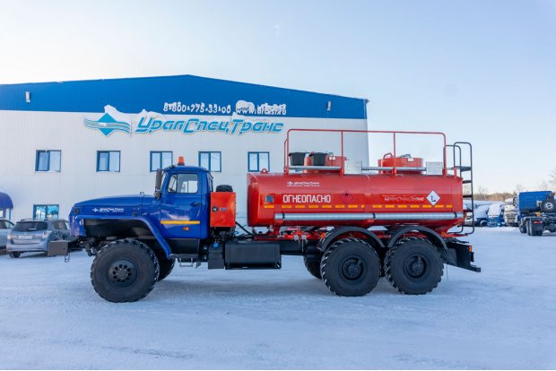 Автотопливозаправщик АТЗ-11-2Б УСТ 5453 Урал 4320-1951-60 доработка под ДОПОГ