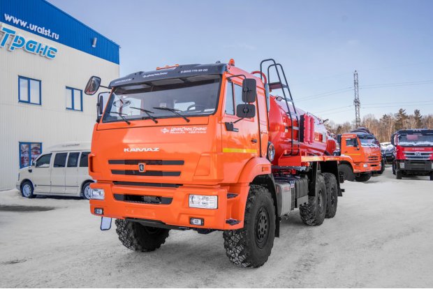 Автоцистерна вакуумная нефтепромысловая АКН-10 КО УСТ 5453 Камаз 43118 сп.м. доработка под ДОПОГ