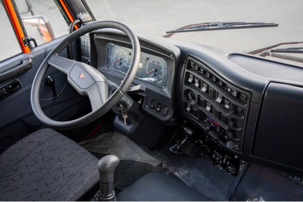 Кабина водителя