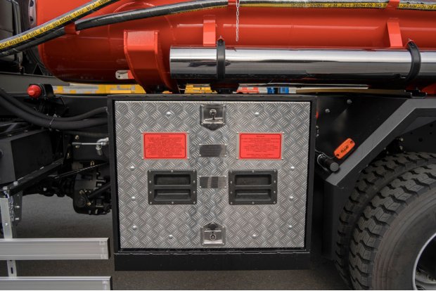 Ящик СРТ и насоса