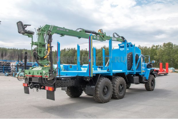 Автомобиль Сортиментовоз