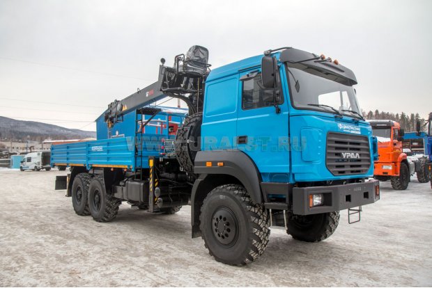 Бортовой Урал 4320-82Е5 с КМУ HIAB 190TM
