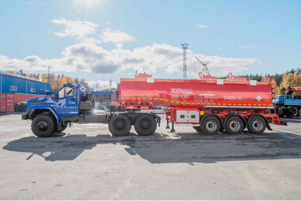 Полуприцеп цистерна ППЦ 28Б-32-3 УСТ 9465
