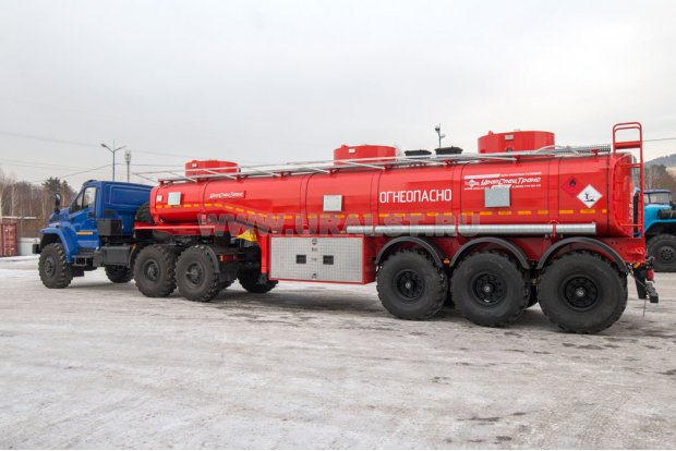 Полуприцеп цистерна ППЦ 26-32Л-3Н УСТ 9465 рамная, насос, пневмоподвеска 
