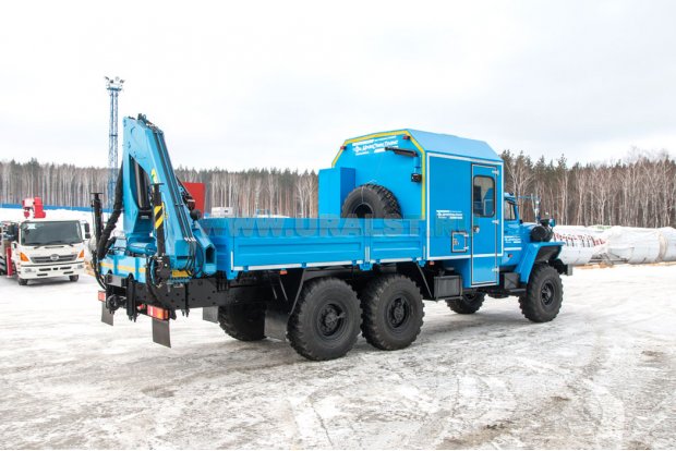 Мобильная ремонтная мастерская на шасси Урал 4320-72М с КМУ ИМ-150