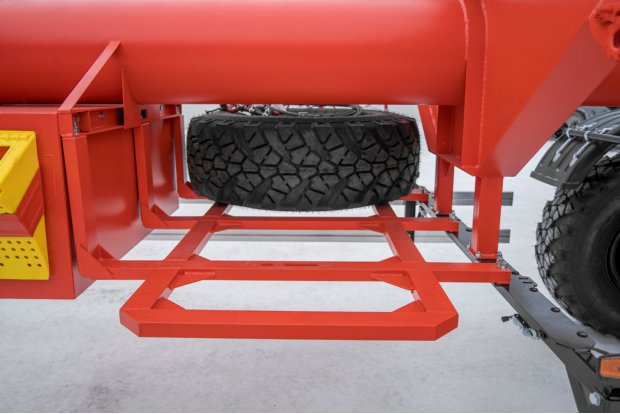 Корзина запасного колеса