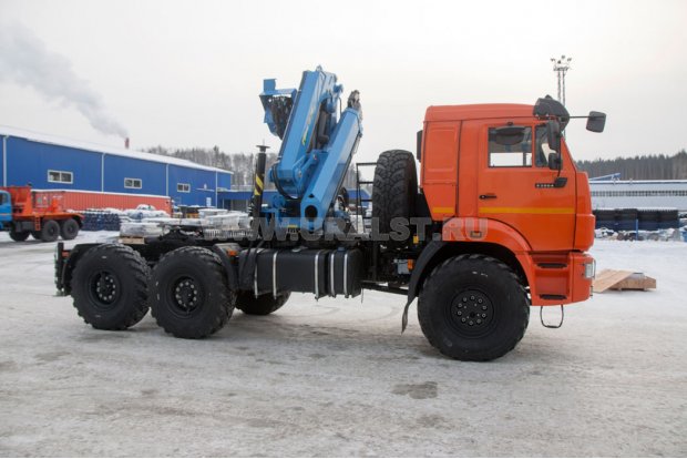 Седельный тягач с КМУ ИМ-240 УСТ 54531Т Камаз 53504-6030-50
