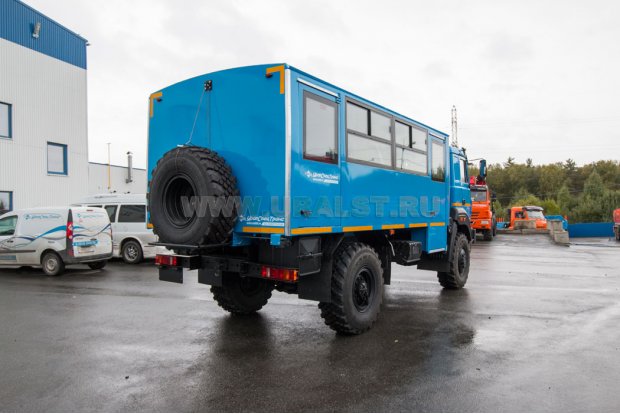 Автобус вахтовый Урал 32552-3020-79Е5 ГПА