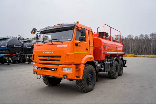 Автотопливозаправщик АТЗ-11-2Б Камаз 43118