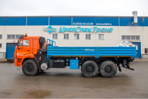 Бортовой контейнеровоз УСТ 54531J Камаз 43118-76(RR) (Cummins)