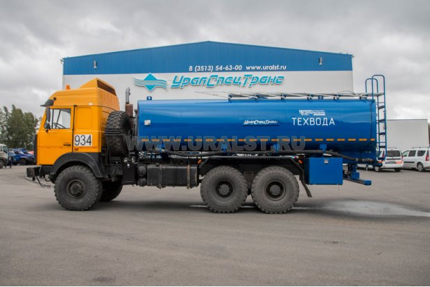 Автоцистерна для технической воды АЦВ-16 МАЗ-631708-311