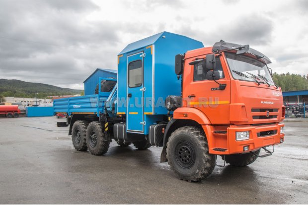 Автобус грузопассажирский ГПА с КМУ ИМ-150 УСТ 5453 Камаз 43118-50