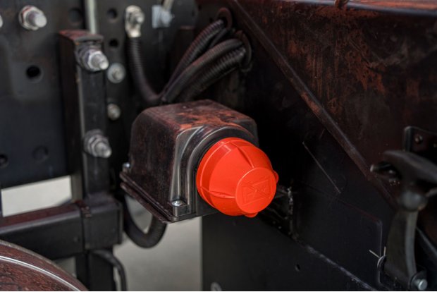 Наружная кнопка отключения массы по IP65